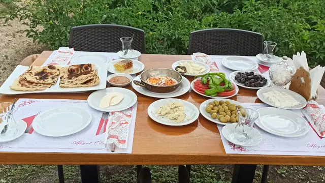 Ayşe Bacı Kır Bahçesi & Köy Kahvaltısı