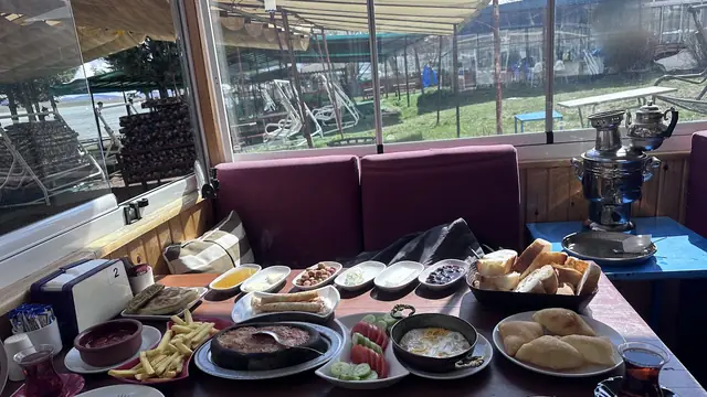 Köyüm Cafe (Mogan Parkı)